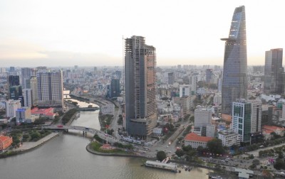 CẬN CẢNH CAO ỐC 